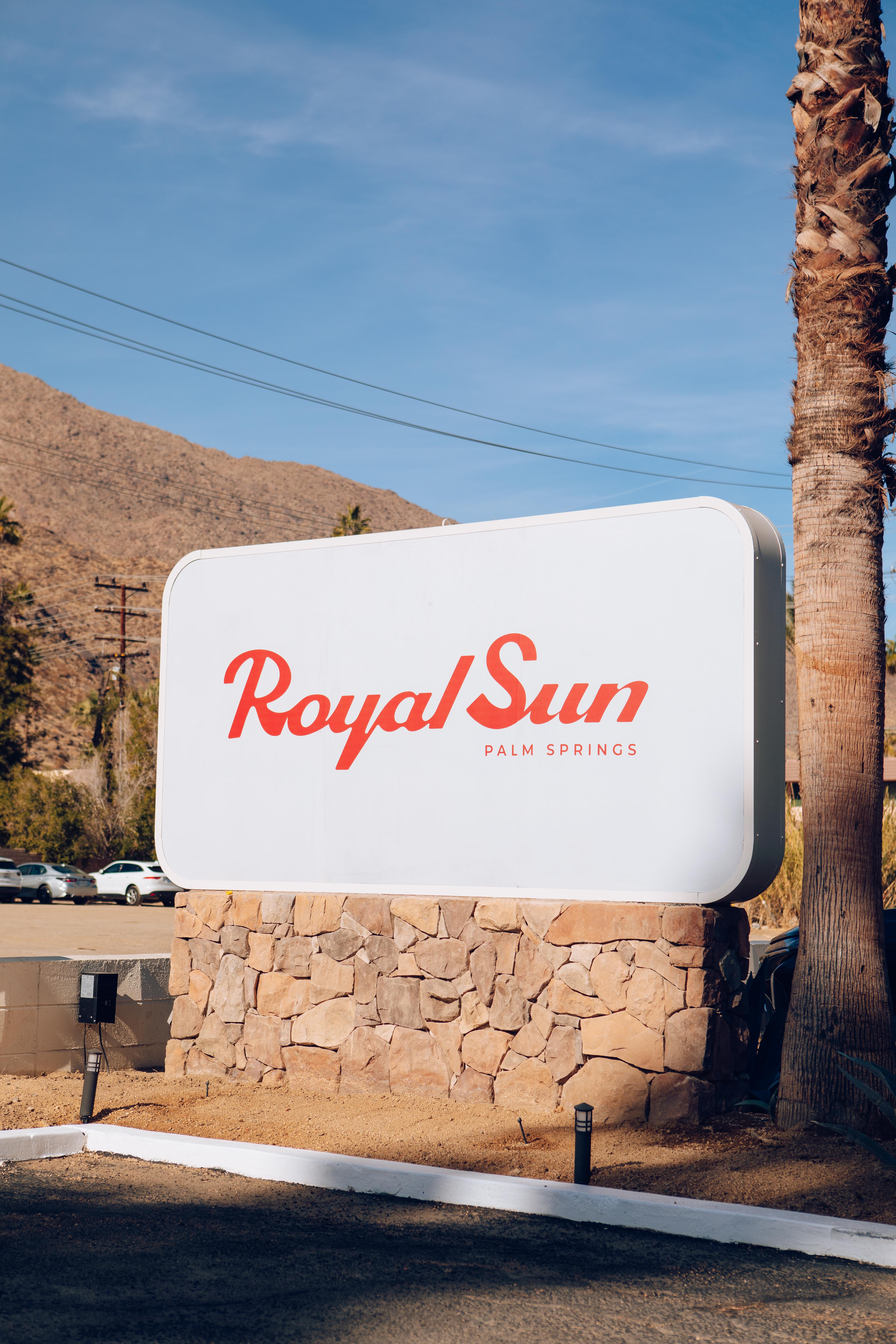 Royal Sun Palm Springs Hotell Exteriör bild